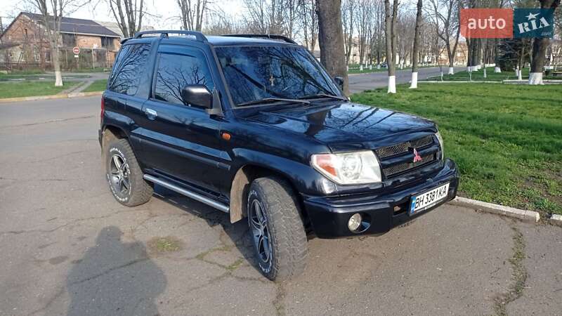 Mitsubishi Pajero pinin (1999)