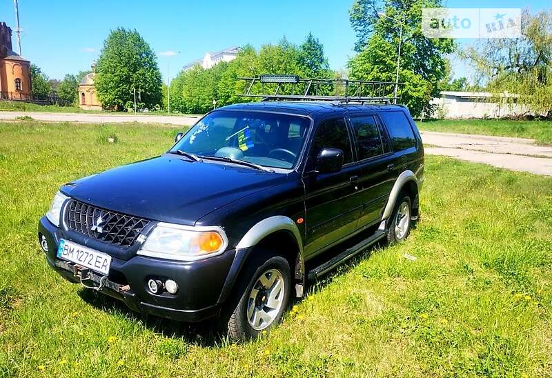 Mitsubishi Pajero sport (2004)