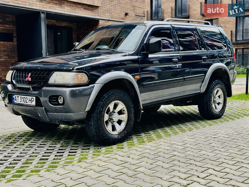 Mitsubishi Pajero sport (2004)