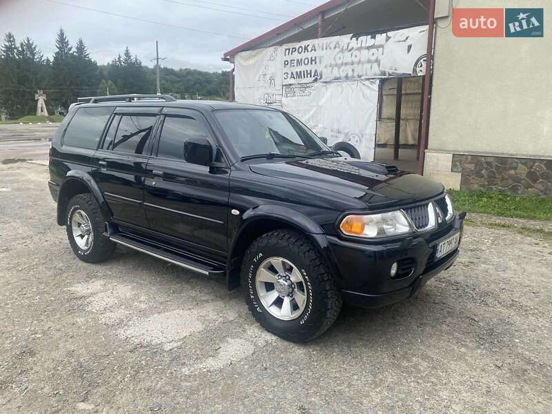 Mitsubishi Pajero sport (2008)