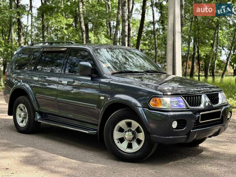 Mitsubishi Pajero sport (2007)