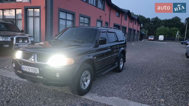 Mitsubishi Pajero sport (2007)
