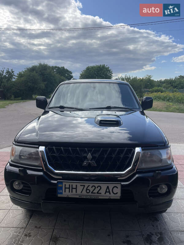 Mitsubishi Pajero sport (2007)