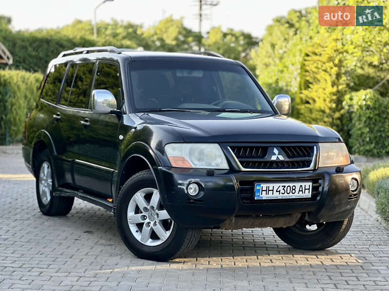 Mitsubishi Pajero wagon (2006)
