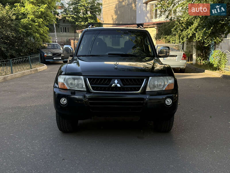 Mitsubishi Pajero wagon (2006)