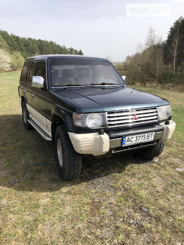 Mitsubishi Pajero (1991)