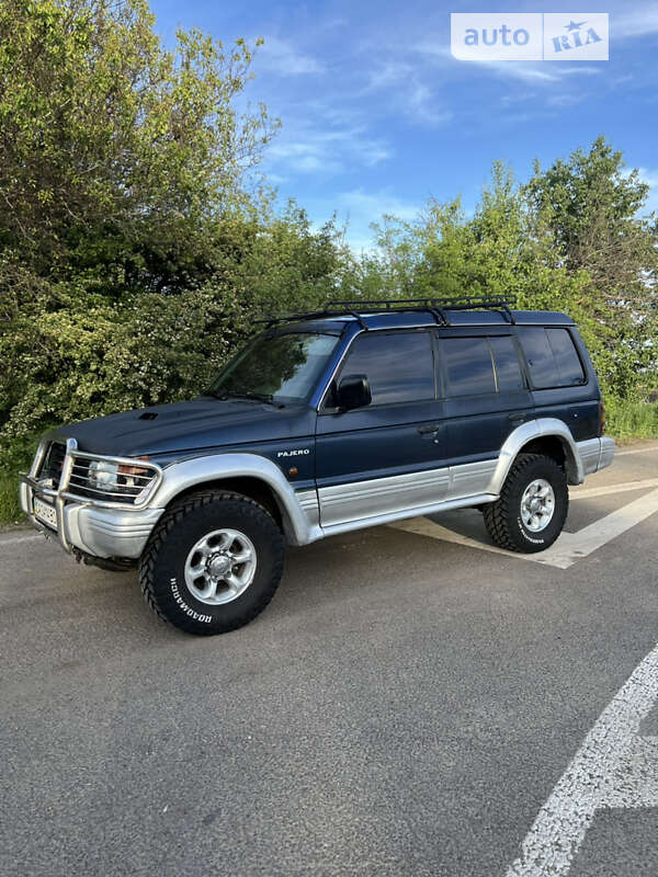 Mitsubishi Pajero (1994)