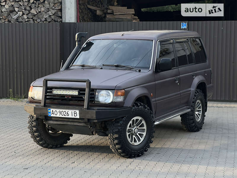 Mitsubishi Pajero (1991)
