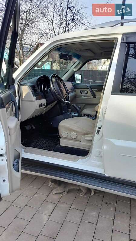 Mitsubishi Pajero (2007)