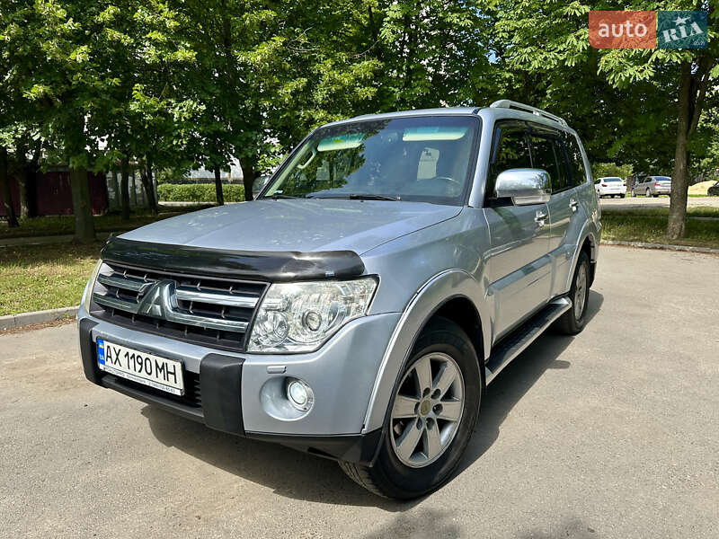 Mitsubishi Pajero (2007)
