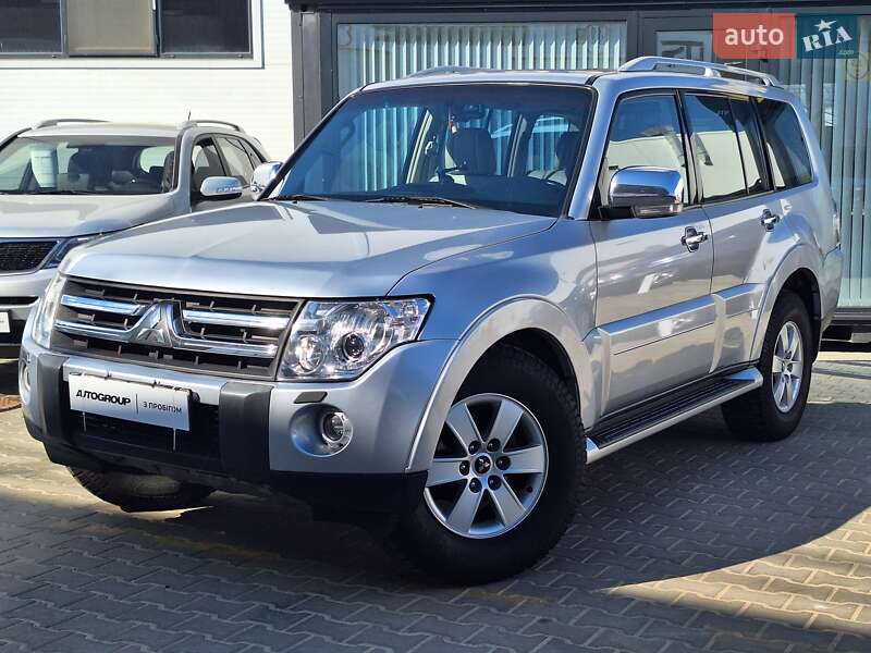 Mitsubishi Pajero (2007)