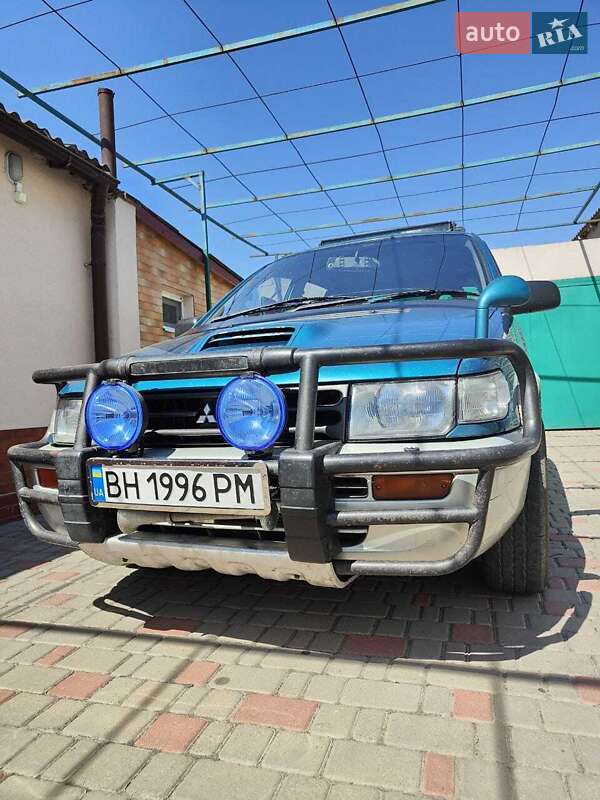 Mitsubishi Rvr (1995)
