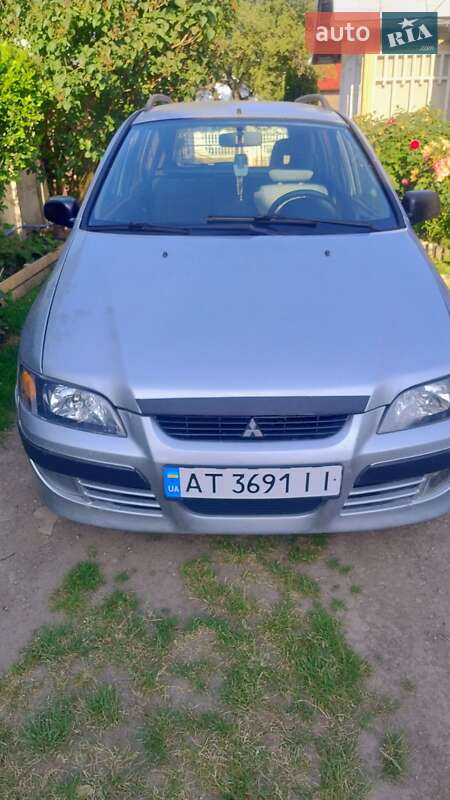 Mitsubishi Space star (2003)