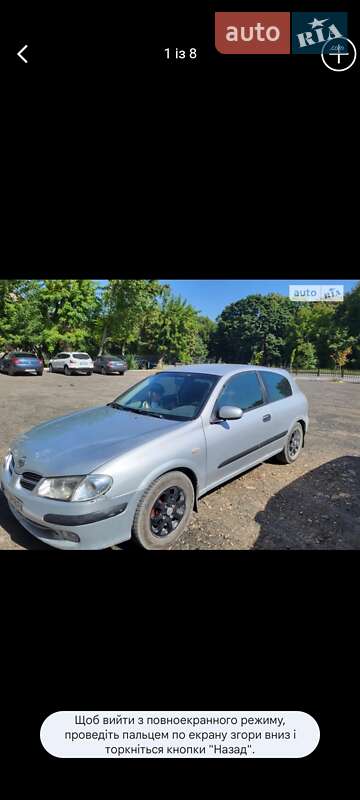 Nissan Almera (2001)