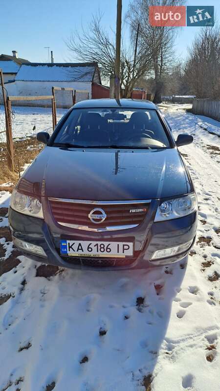 Nissan Almera (2008)