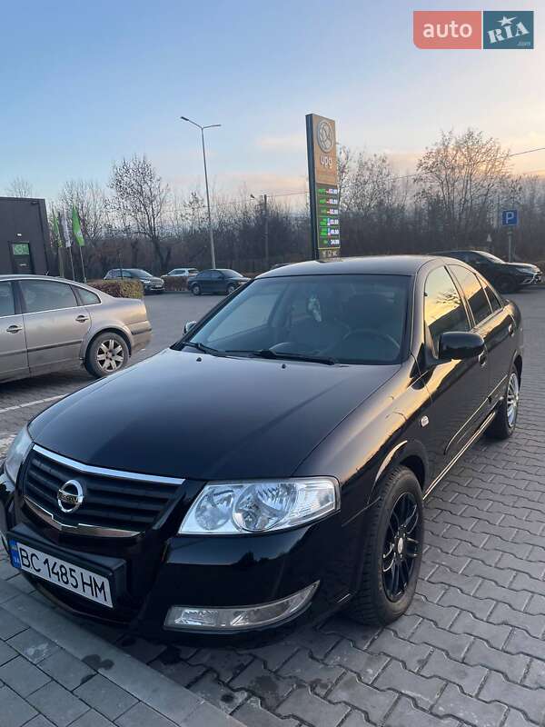 Nissan Almera (2010)
