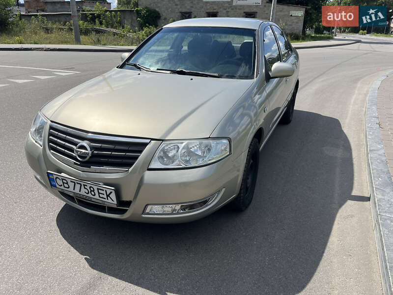 Nissan Almera (2007)