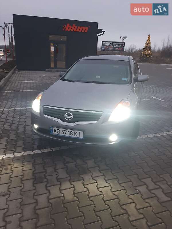 Nissan Altima (2007)