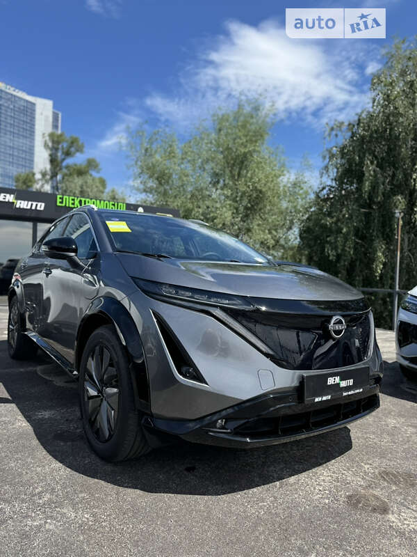 Nissan Ariya (2024)
