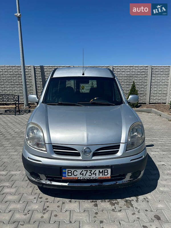 Nissan Kubistar (2004)