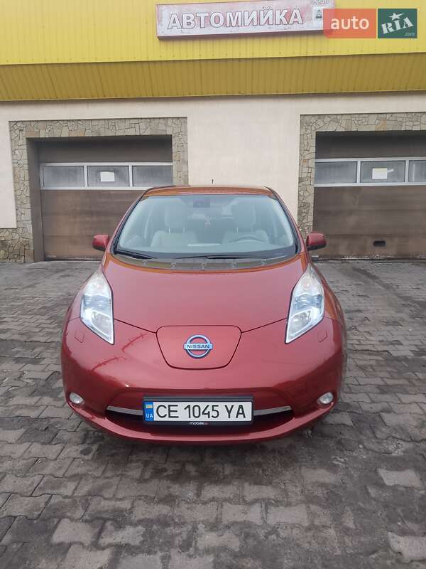 Nissan Leaf (2011)