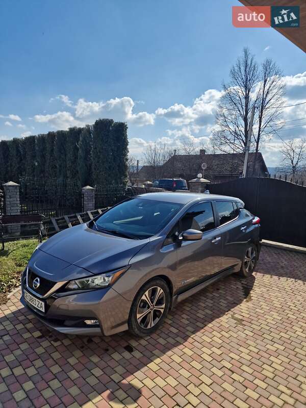 Nissan Leaf (2018)