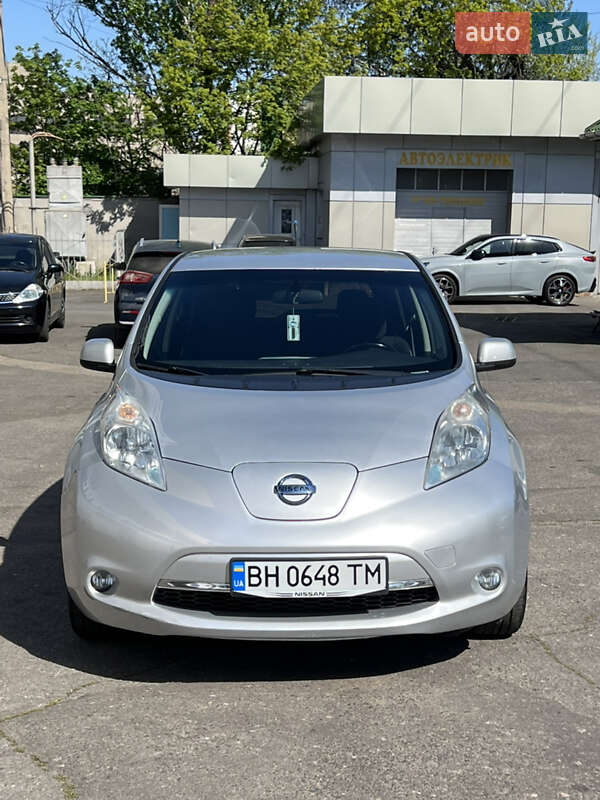 Nissan Leaf (2014)