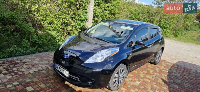 Nissan Leaf (2016)