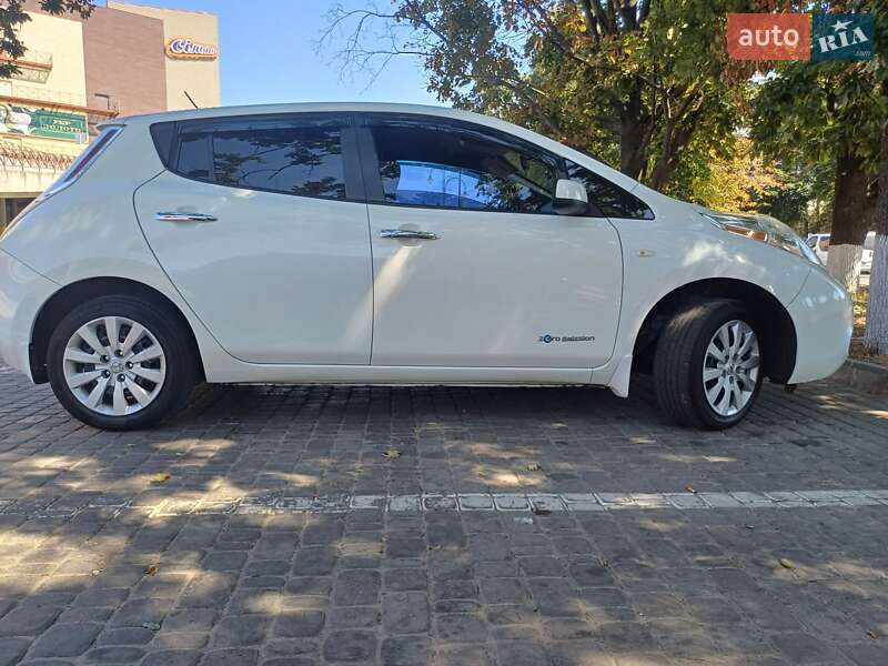 Nissan Leaf (2014)
