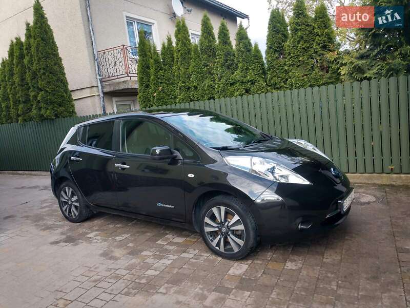 Nissan Leaf (2016)