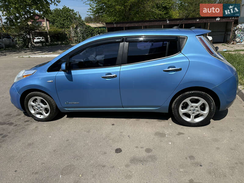 Nissan Leaf (2014)