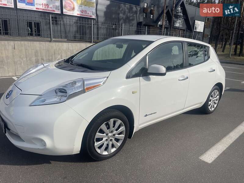Nissan Leaf (2015)