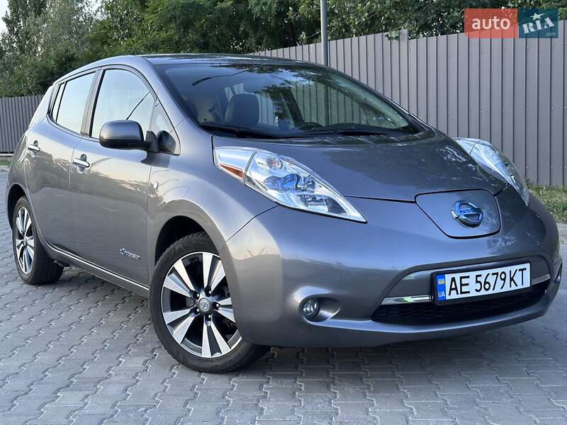 Nissan Leaf (2015)
