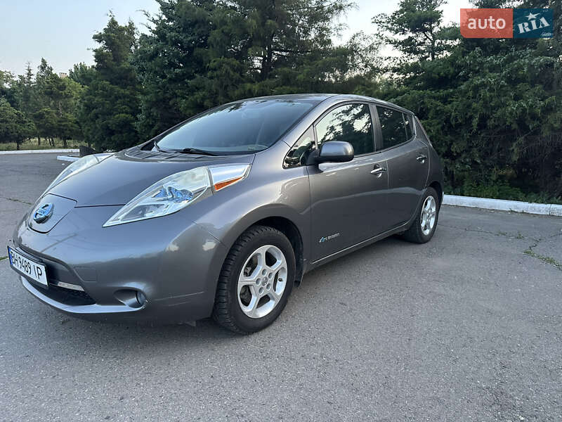 Nissan Leaf (2014)
