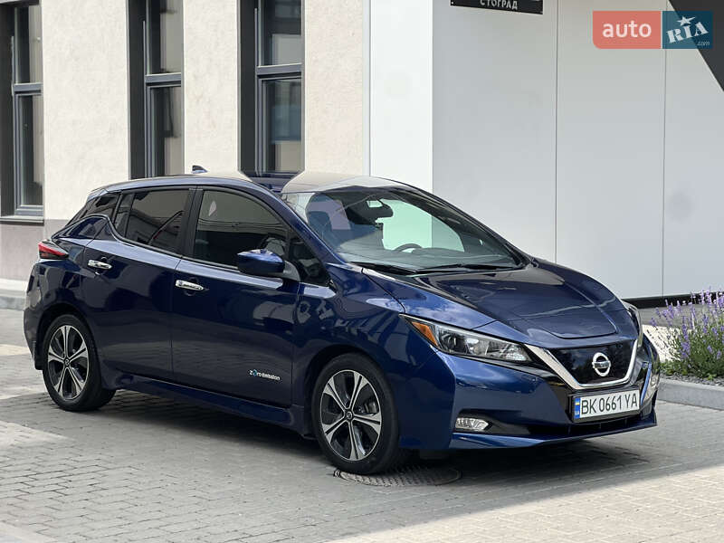 Nissan Leaf (2018)
