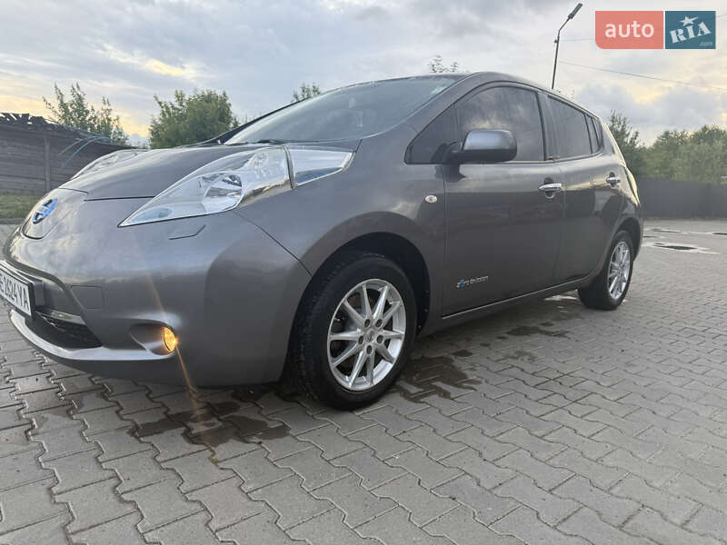 Nissan Leaf (2015)