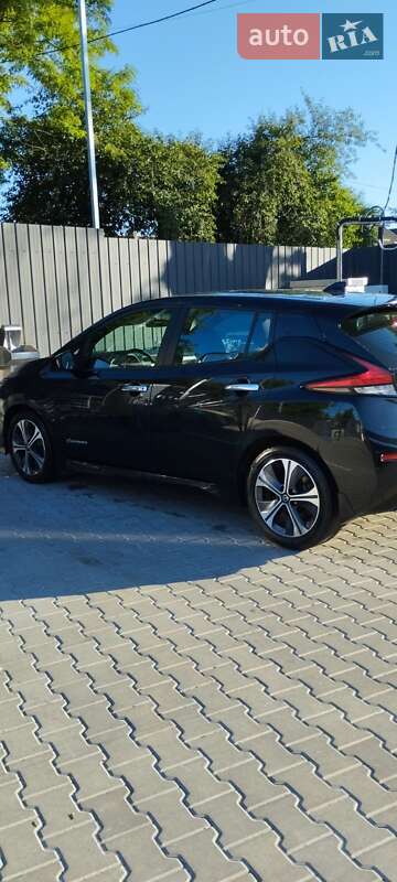 Nissan Leaf (2018)