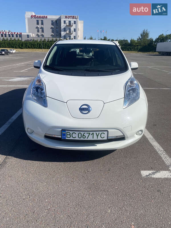 Nissan Leaf (2014)