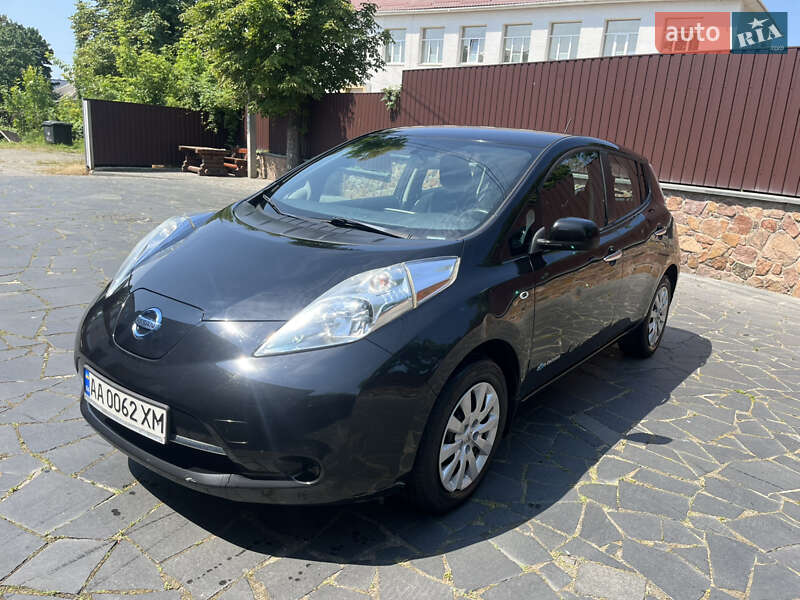 Nissan Leaf (2015)