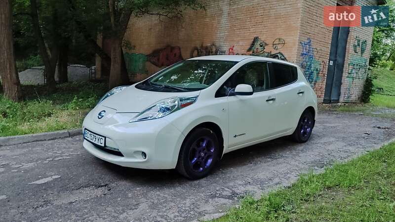 Nissan Leaf (2012)