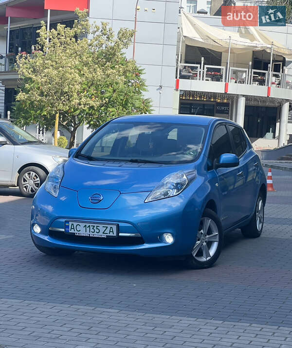 Nissan Leaf (2011)