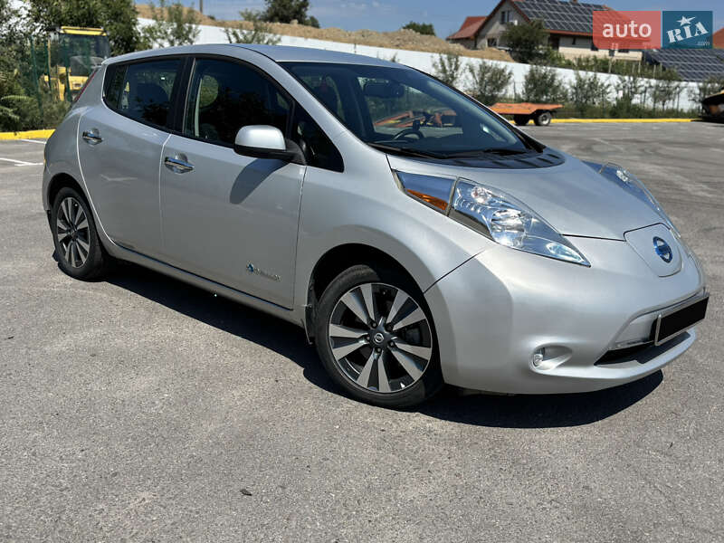 Nissan Leaf (2016)
