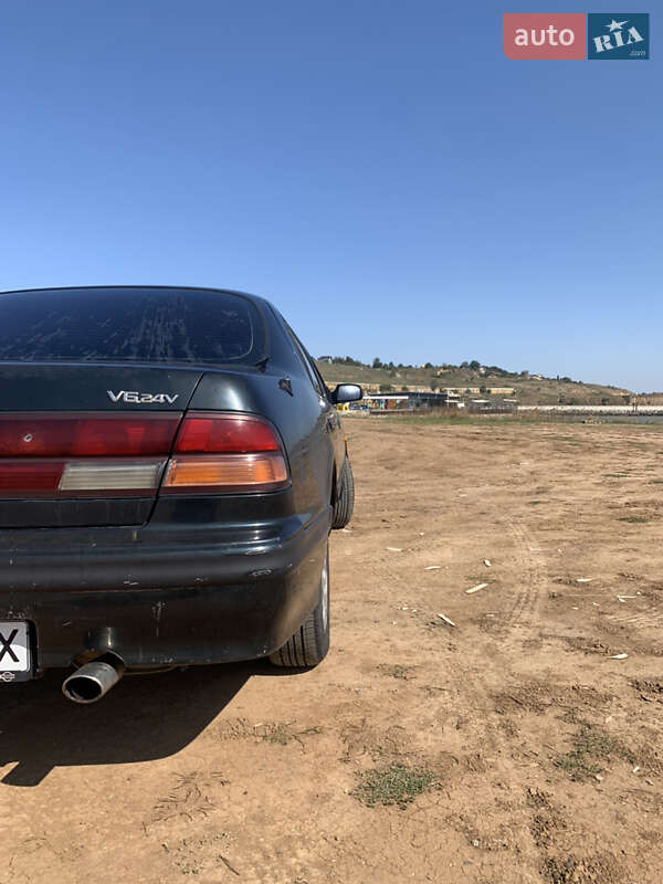 Nissan Maxima (1994)
