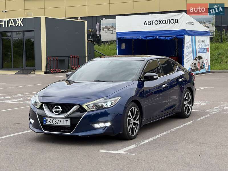 Nissan Maxima (2016)