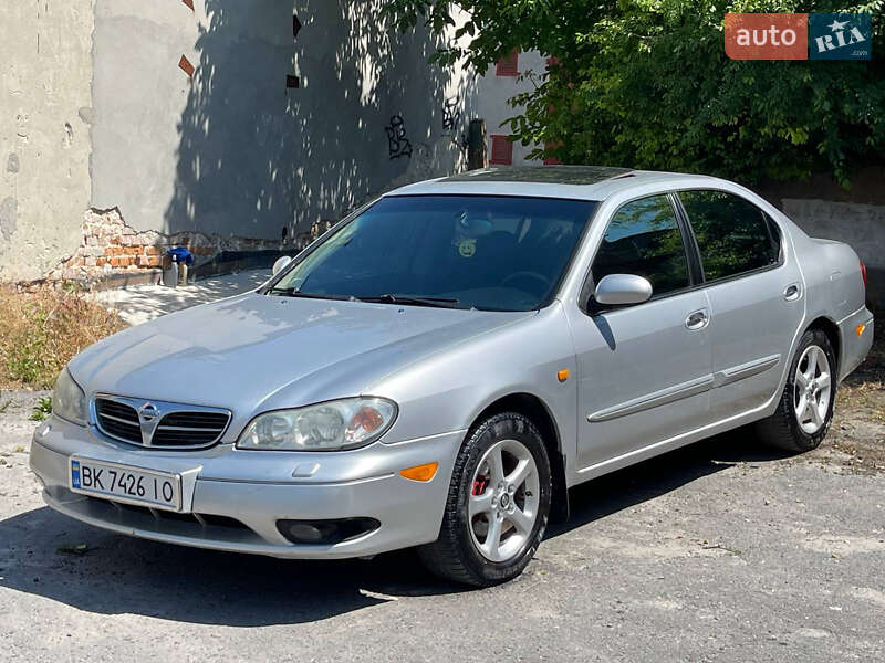 Nissan Maxima (2000)
