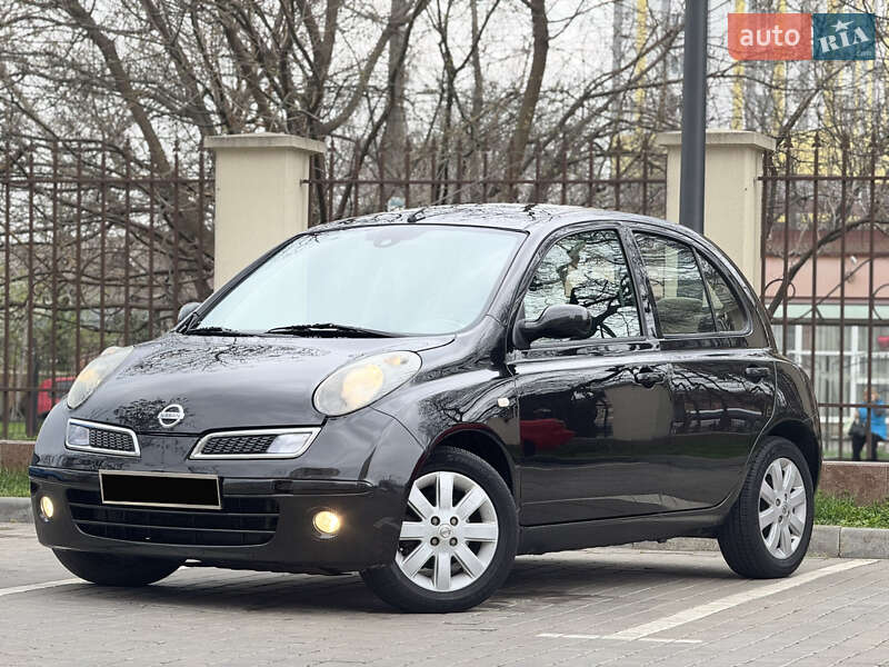 Nissan Micra (2008)