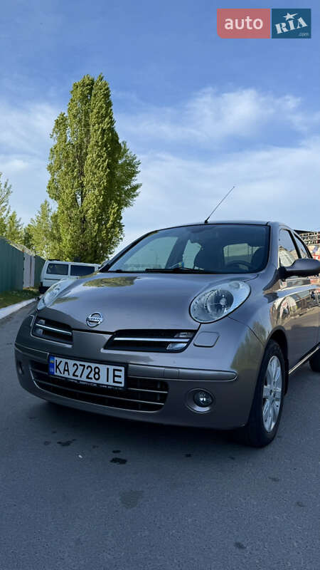Nissan Micra (2006)