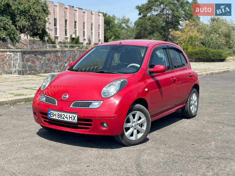 Nissan Micra (2008)