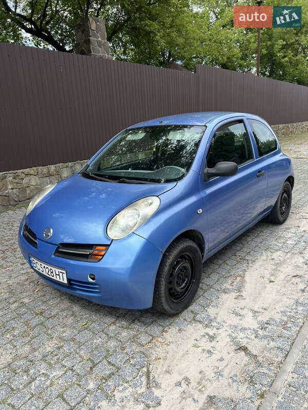 Nissan Micra (2003)