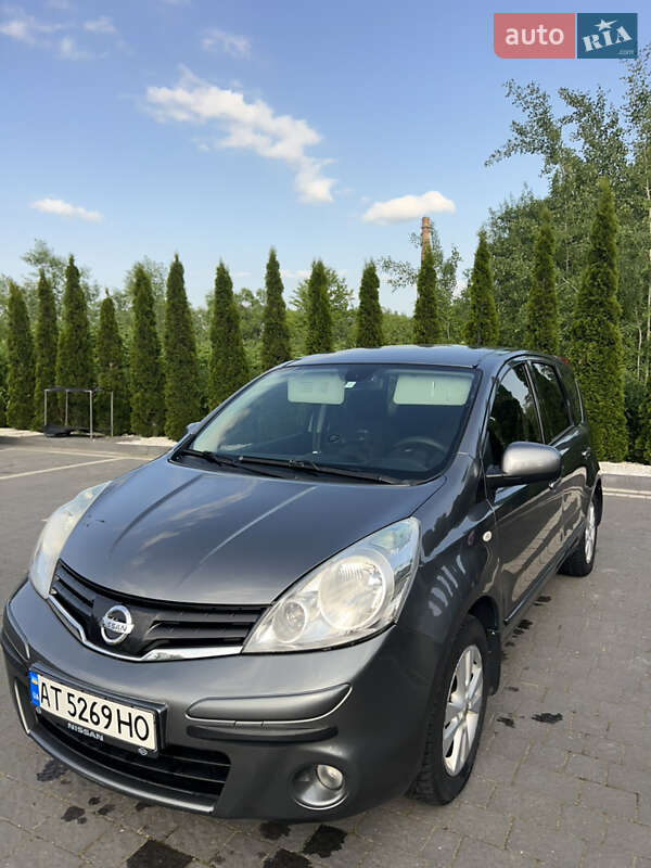Nissan Note (2010)